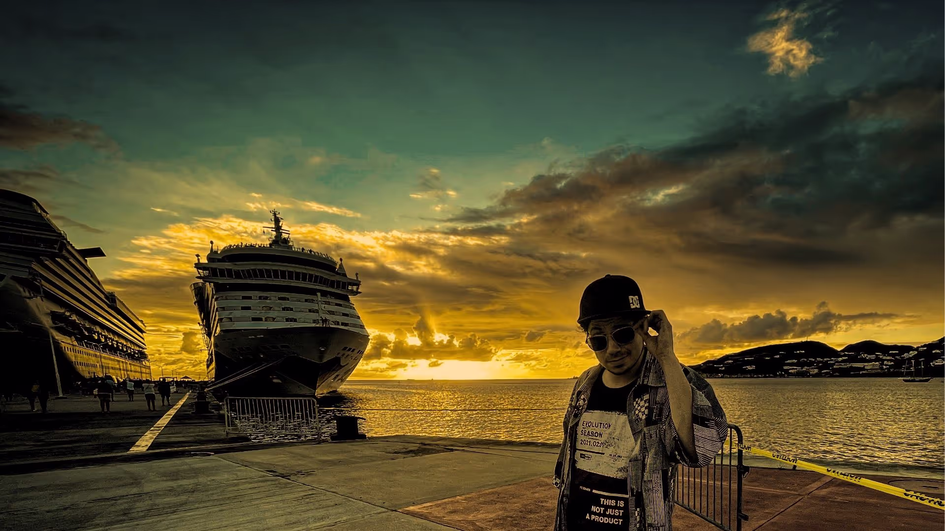 Cruise ship — get paid to perform